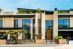 Ultra Contemporary Mansion | Near Tip | Frond J