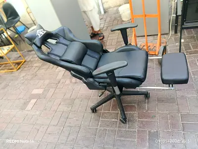 Black Ergonomic Gaming/Office Chair with Footrest - Good Condition