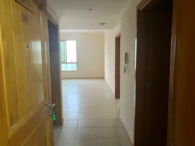 Prime location | Balcony | 2 bathrooms | Spacious areas | On the main street