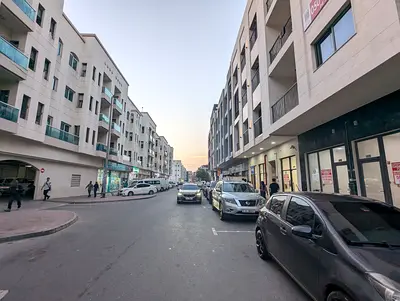 Compact Retail Shop | Glass Front | High Visibility | Al Karama Dubai