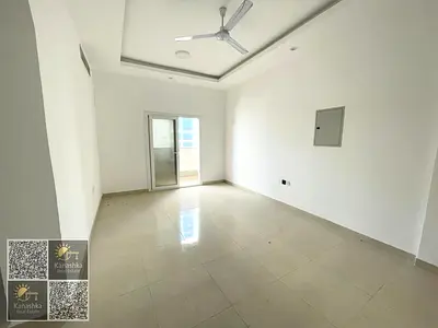 شقة واسعة مكونة من غرفتي نوم للإيجار في الياسمين، عجمان | بناية عائلية | 44,000 درهم سنويًا