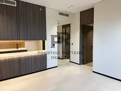 PRIME LOCATION | NEW BUILDING | SPACIOUS