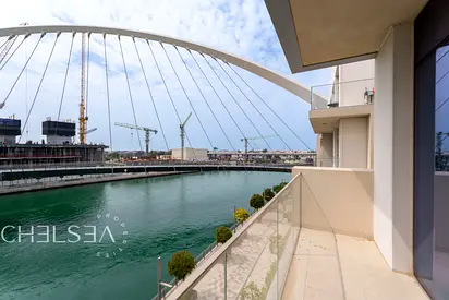 BRAND NEW | FULL CANAL VIEW | PRIME LOCATION