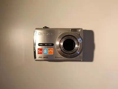 Olympus FE‑310 – 8.0MP Digital Camera