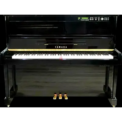 YAMAHA HQ90 Black Upright Piano