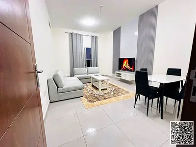 ✨ شقة غرفة و صالة مفروشة للإيجار الشهري ✅ في كورنيش عجمان - بالقرب من دوار السفينة ✔️ شامل الفواتير و الإنترنت ⚡📶 جاهزة للسكن فوراً !