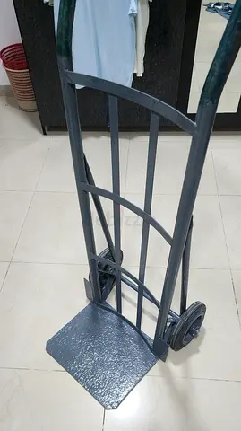 Cargo trolley