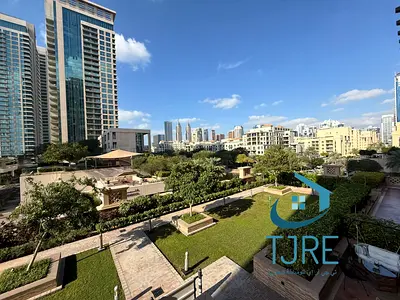 COURTYARD VIEW | SPACIOUS | VACANT | MODERN STYLE