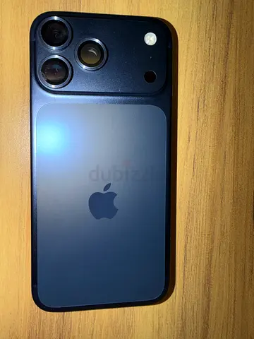 iPhone 17 Pro Max 256GB - Deep Purple (Excellent Condition) 100% Battery Health with Original Box