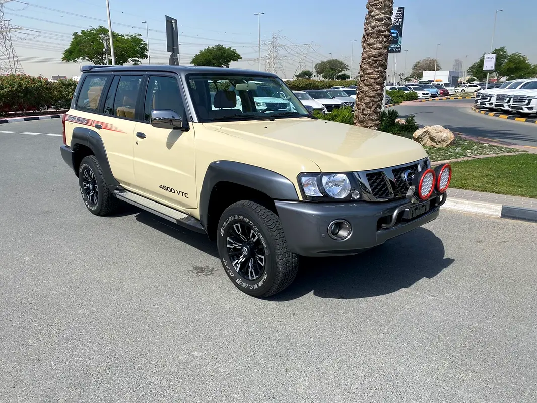 Nissan Patrol Safari 2024 — photo 1 of 11