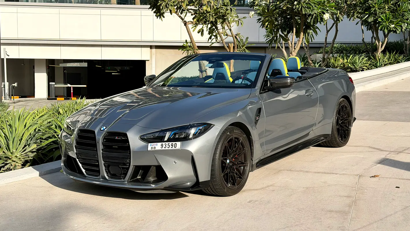 BMW M4 2025 — photo 1 of 9