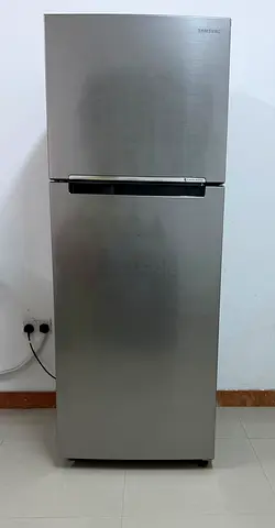 Top Freezer Refrigerator - Good Condition, Spacious Interior 500 litre