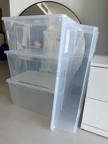 Set of 4 boxes with lids