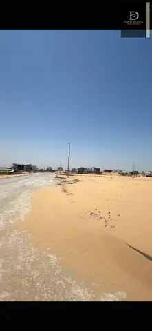 For Sale in Sharjah – Al Hoshi Area A prime residential land plot in a very strategic location. 📐 Plot Size: 2,768 sq. ft 📍 Location: Excellent location on a 15-meter wide road