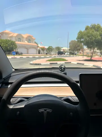 2023 Tesla Model 3 | GCC Specs | Woman-Driven