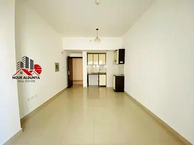 AFFORDABLE//CLOSE TO RTA BUS //STUDIO.// FAMILY ONLY
