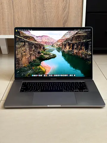 MacBook Pro (16-inch, 2019), 16gb RAM, 1TB SSD
