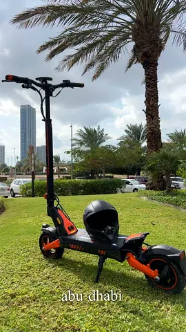 Electric Off-Road Scooter - Dual Motor, Helmet Included