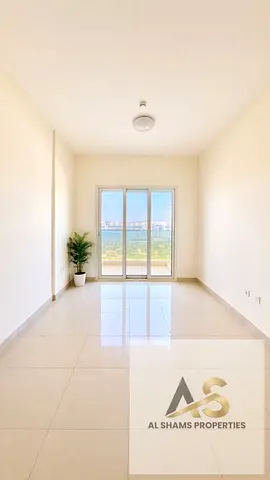 Spacious 1BR | 2 Balconies | Rooftop Pool | Parking