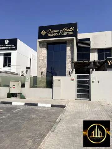 للإيجار فيلا تجارية بالكامل في الجرف 2 | مساحة ضخمة | إطلالة شارع الاتحاد