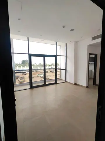 1 Bedroom Hall, first tenant in Al Qulai’ah with a direct view of the Corniche.
