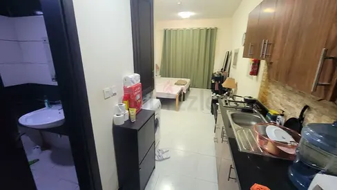 Furnished Studio Bed Space for Ladies Only – JVC