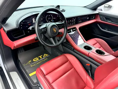 2022 Porsche TAYCAN — миниатюра 11