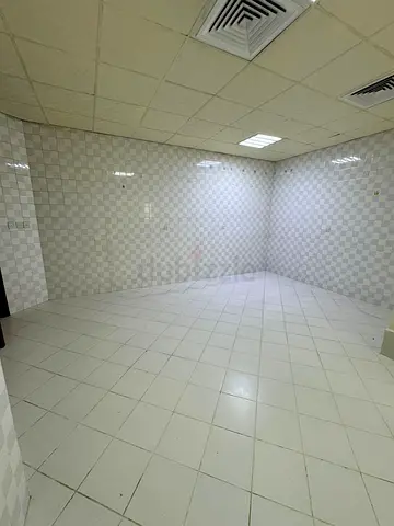 Studio Available in Al Barsha 3 Opposite Amercian Clinic Galleria Mall