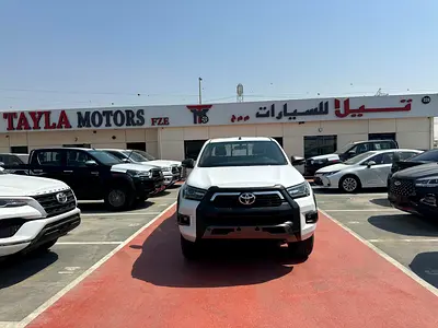 2026 Toyota HILUX photo 2