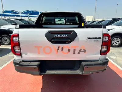 2026 Toyota HILUX photo 6