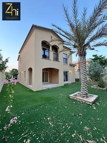 Luxury Living I Spacious Garden I 4 Bedroom VIlla