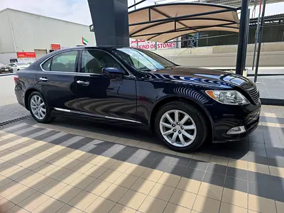 LS 460
