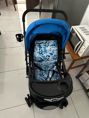 Blue baby stroller / pram in good condition
