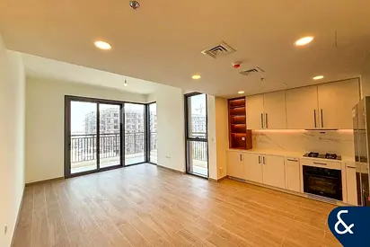 Desirable Layout | High Floor | Corner Unit