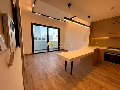 Exquisite One Bedroom | Unfurnished | Bright Unit