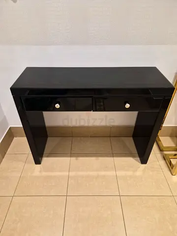 Black Glossy Side Table with Drawer