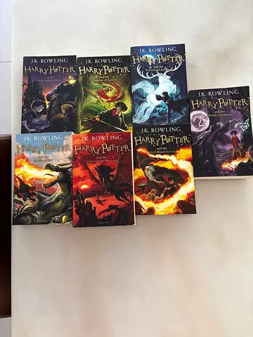 Complete Harry Potter Paperback Set (1-7) – J.K. Rowling