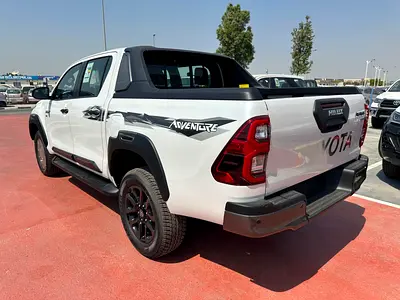 2026 Toyota HILUX photo 4