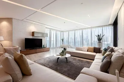 Huge 2BR Business Bay on the Waterfront