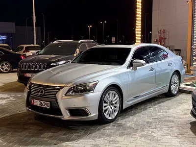 Lexus LS 460 2015 - American Specs - Excellent Condition
