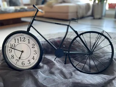 Decorative Bicycle Table Clock