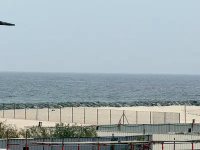 Sea and Corniche view | Direct access | Free parking | Large spaces | Suitable for companies or commercial activities