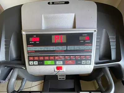 Horizon Treadmill in GYM Grade in Excellent Condition