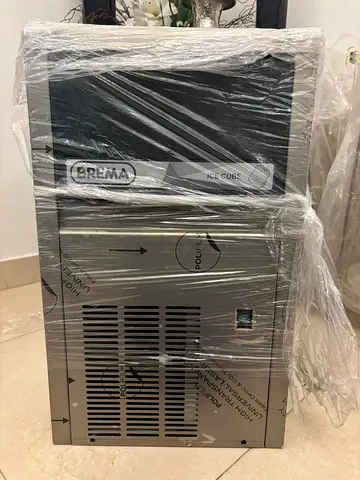 26 Kg Ice Cube Maker Brema CB246A