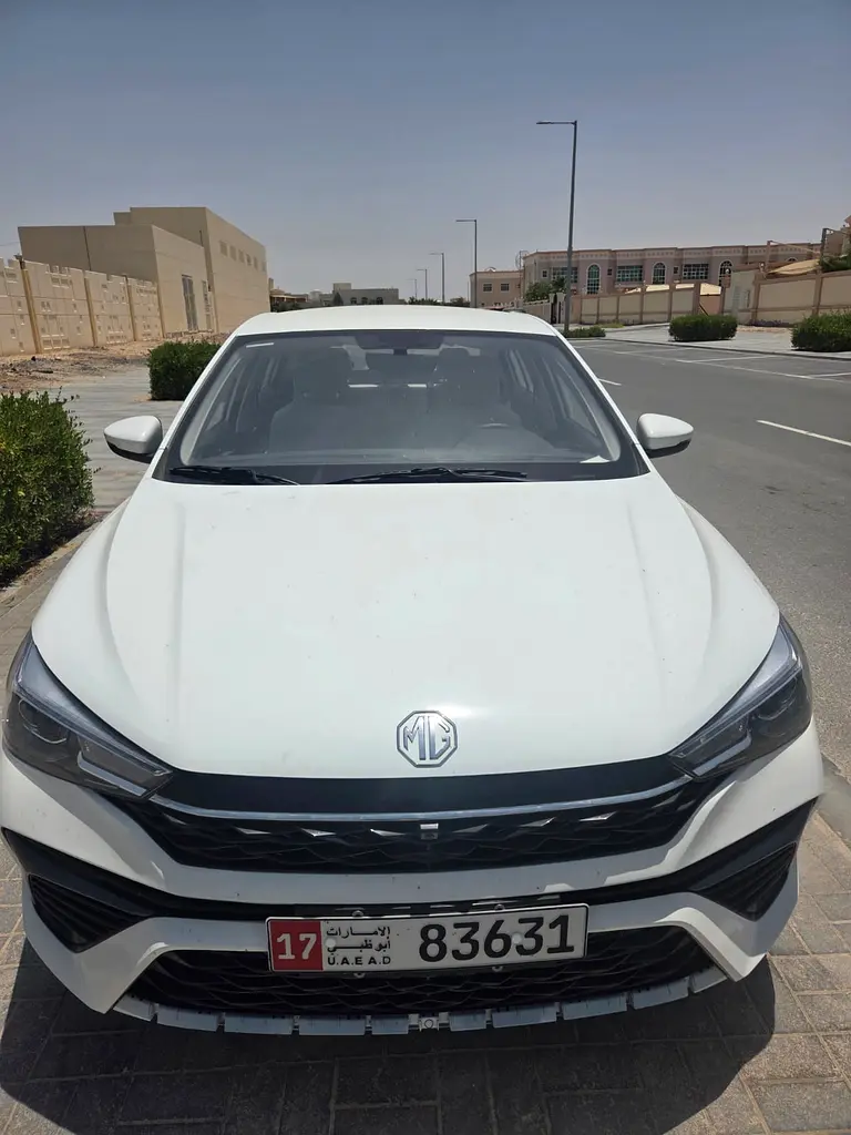 MG MG5 2025 — photo 1 of 15