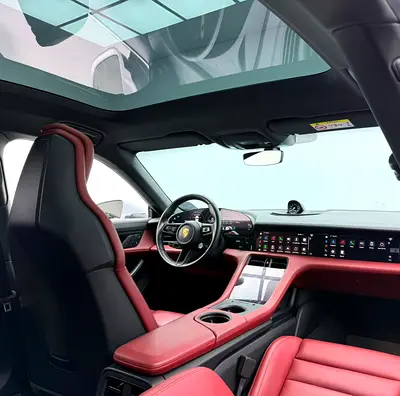 2022 Porsche TAYCAN — миниатюра 13