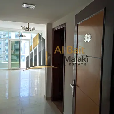 🏡 غرفة ماستر وصالة للإيجار في التعاون – مع بلكونة وإطلالة مريحة