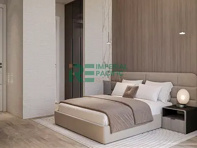 Spacious Layout I Near to the Metro I With Store & Laundry Room