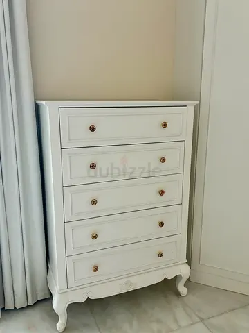 HOME CENTRE White 5-Drawer Tall Chest / Dresser with Golden/ Brass Knobs