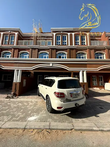 🏡 للإيجار | فيلا مميزة في أب تاون الزاهية